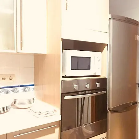 Apartment Exclusive And Gorgeous Seefront Studio Apartment! *